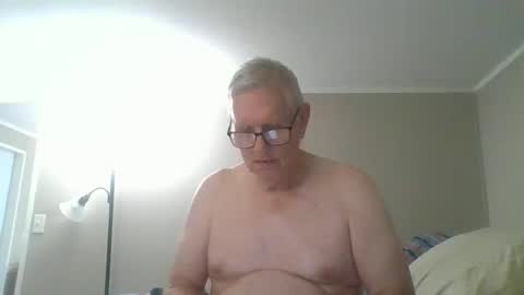 mrbill55 online show from February 2, 4:00 pm