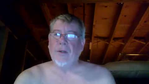 Snapshot of mrblade666 chatting on October 25, 11:56 am mrblade666 online show from October 25, 11:56 am