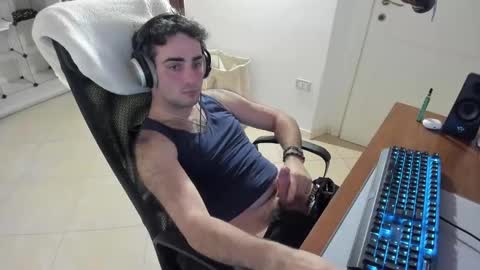 Snapshot of mrclean_97 chatting on January 3, 8:22 pm GoodBoy online show from January 3, 8:22 pm