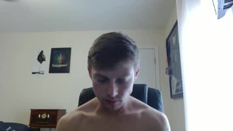 Snapshot of mrcoolguy68 chatting on January 10, 6:28 pm mrcoolguy68 online show from January 10, 6:28 pm