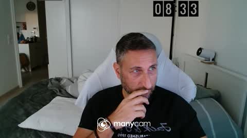 mrdr0o0o online show from November 6, 7:33 am