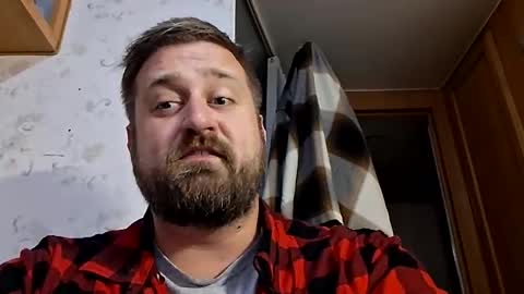 Snapshot of mrfreeze6767 chatting on October 22, 3:43 am mrfreeze6767 online show from October 22, 3:43 am