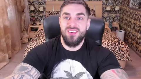 mrkarlhot99 online show from February 11, 9:53 am