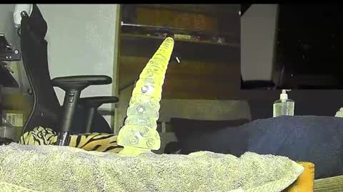 Snapshot of mrn0ice chatting on October 16, 11:29 am MR NO ICE online show from October 16, 11:29 am