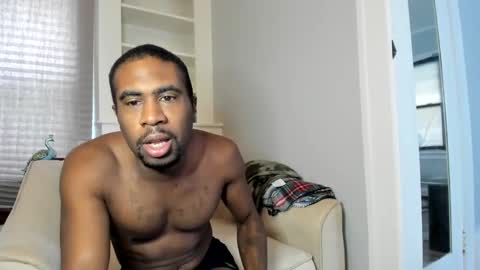 Snapshot of mromg007 chatting on January 5, 4:16 pm mromg007 online show from January 5, 4:16 pm