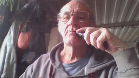 Chuck online show from March 30, 7:04 pm