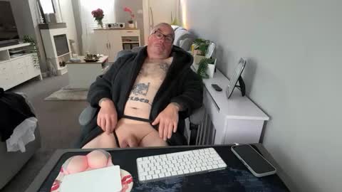 mtb1697 online show from October 8, 9:57 am