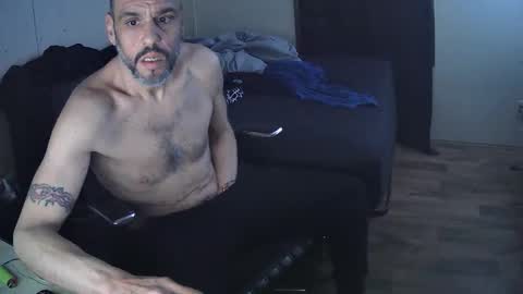 Muffdiver online show from February 23, 11:01 am