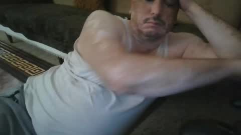 muhand_vip online show from May 2, 11:57 am