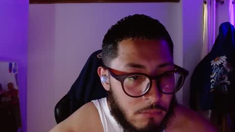 David Big online show from December 17, 7:20 pm