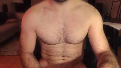 muscle_hair online show from February 7, 9:37 pm