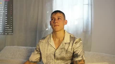 muscle_king_cum online show from November 17, 8:12 pm