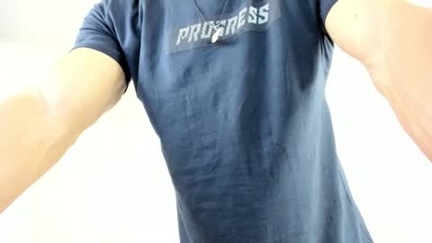 Muscle Man online show from December 1, 12:02 am