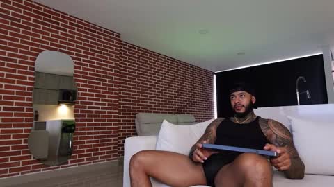 Nick online show from January 15, 12:31 pm