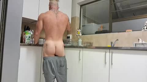 muscledaddy69s online show from May 7, 2:55 am