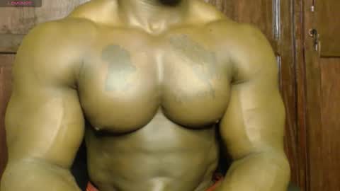 Snapshot of musclegodsammy23 chatting on September 10, 11:58 pm musclegod23 online show from September 10, 11:58 pm