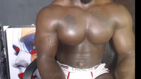 Snapshot of musclegodsammy23 chatting on January 2, 11:06 pm musclegod23 online show from January 2, 11:06 pm