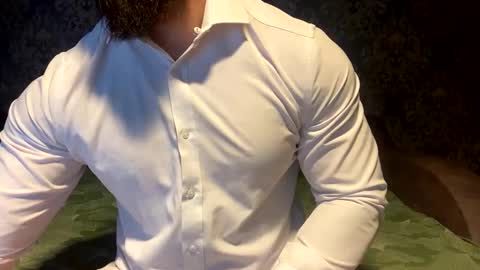 Snapshot of muscularjuggler chatting on October 8, 4:22 pm muscularjuggler online show from October 8, 4:22 pm