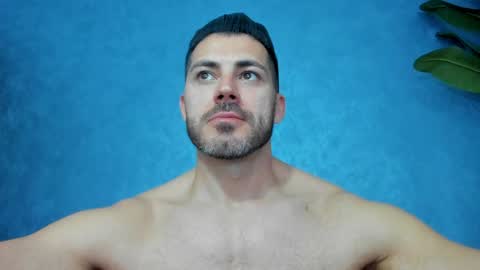 muscularmaster onlyfans online show from April 14, 10:20 pm