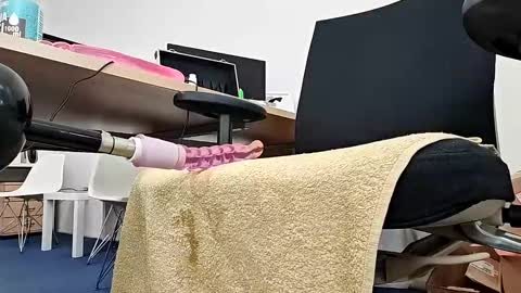 Snapshot of my_dirty_office chatting on February 11, 8:15 am my_dirty_office online show from February 11, 8:15 am