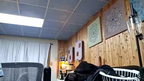 mymyselfandme online show from November 10, 7:02 am