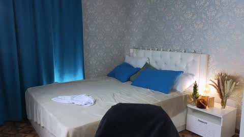 Mickey online show from January 19, 1:32 am