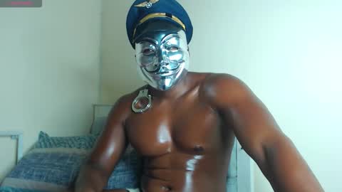 Snapshot of mysterious__man_ chatting on October 18, 3:44 am mysterious__man_ online show from October 18, 3:44 am