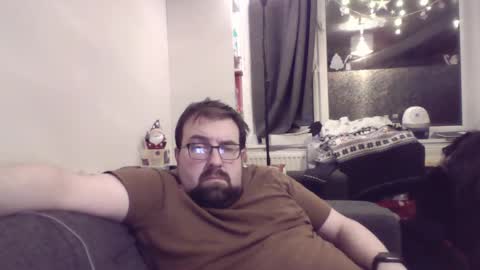 Snapshot of mysterymonkey1234 chatting on December 12, 10:42 pm MysteryMonkey online show from December 12, 10:42 pm