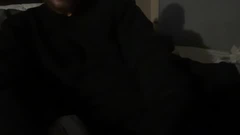 nakeDwoodBbetter online show from May 3, 3:53 am