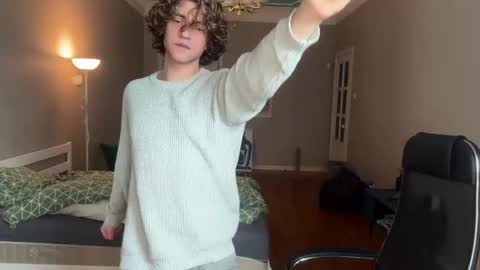 Georges online show from February 22, 7:43 pm