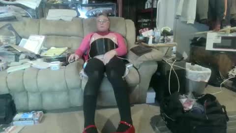 nancyboy_1 online show from February 25, 4:35 am