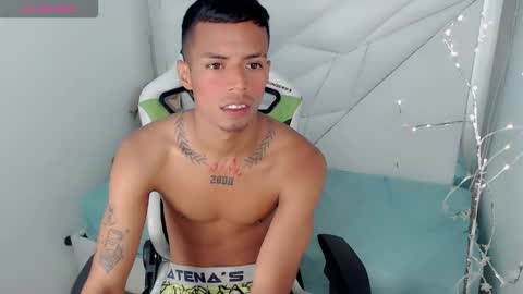 nando_col online show from November 11, 1:05 pm