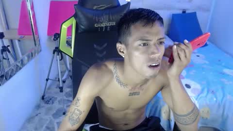 nando_col online show from September 20, 8:09 pm