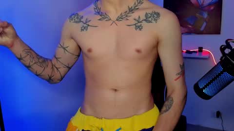 Snapshot of naranjo_seb chatting on February 22, 4:07 am sebastian online show from February 22, 4:07 am