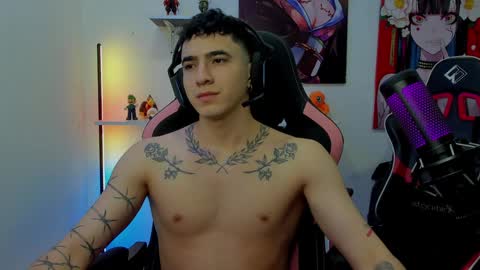 Snapshot of naranjo_seb chatting on December 14, 5:07 am sebastian online show from December 14, 5:07 am