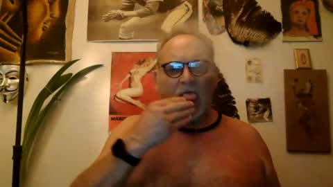 nastydaddyfatcock15 online show from July 5, 4:41 am