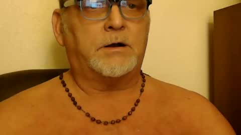 Daddy online show from February 11, 6:30 am