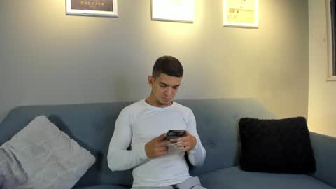 natan_77 online show from July 2, 3:16 am