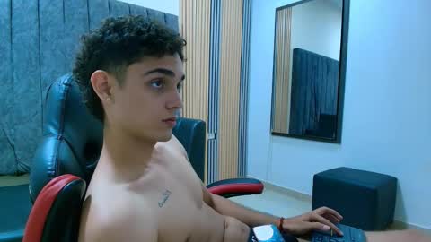 nathan_shimmer online show from May 29, 9:58 pm
