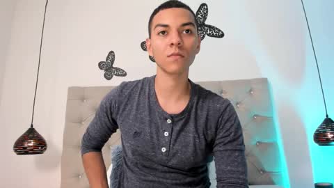 naughty_mike_01 online show from January 5, 7:39 pm