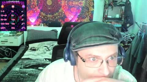 naughtyphotons online show from April 13, 2:23 am