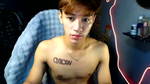 Loy online show from July 23, 1:52 pm