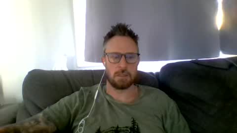 nawtydom1977 online show from August 4, 6:45 pm