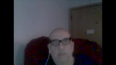 Tom online show from March 1, 11:26 pm