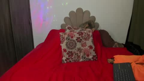 Nei turn green online show from March 22, 12:48 am