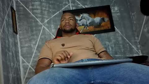 negritomeloso_k18 online show from February 15, 10:51 pm