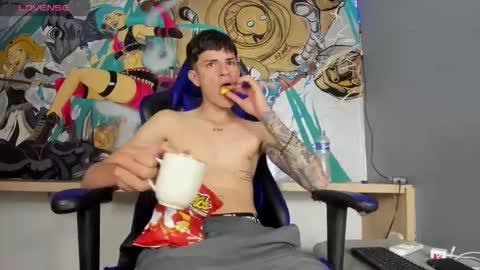 Neill online show from January 8, 8:25 pm