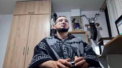 nene131523 online show from January 9, 8:19 am