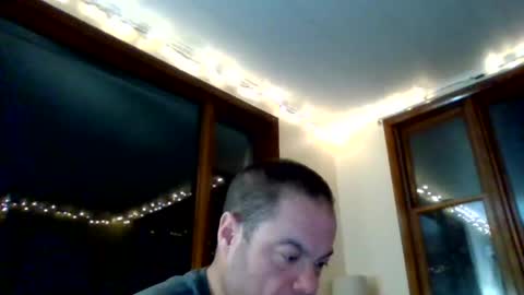 Snapshot of newguy81240 chatting on February 12, 1:41 am Newguy81240 online show from February 12, 1:41 am