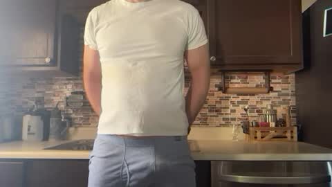 newguy_097 online show from February 9, 7:18 pm